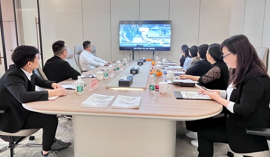 面对面传经送宝 心连心砥砺前行|省护理学会专家一行莅临WANBO.COM