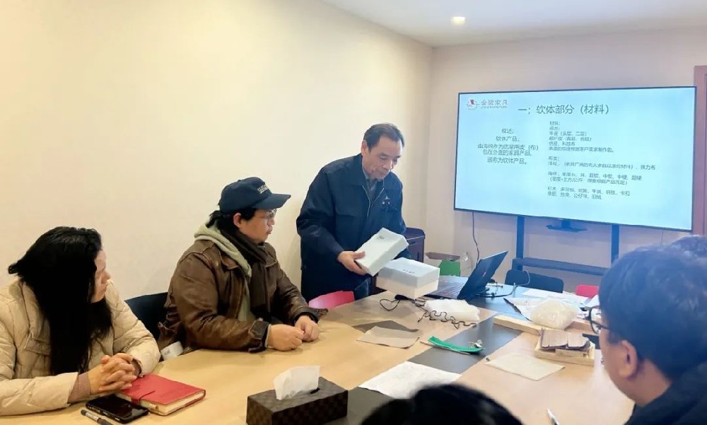 再强化 再提升|万搏（中国）开展软体产品材料与工艺专题培训